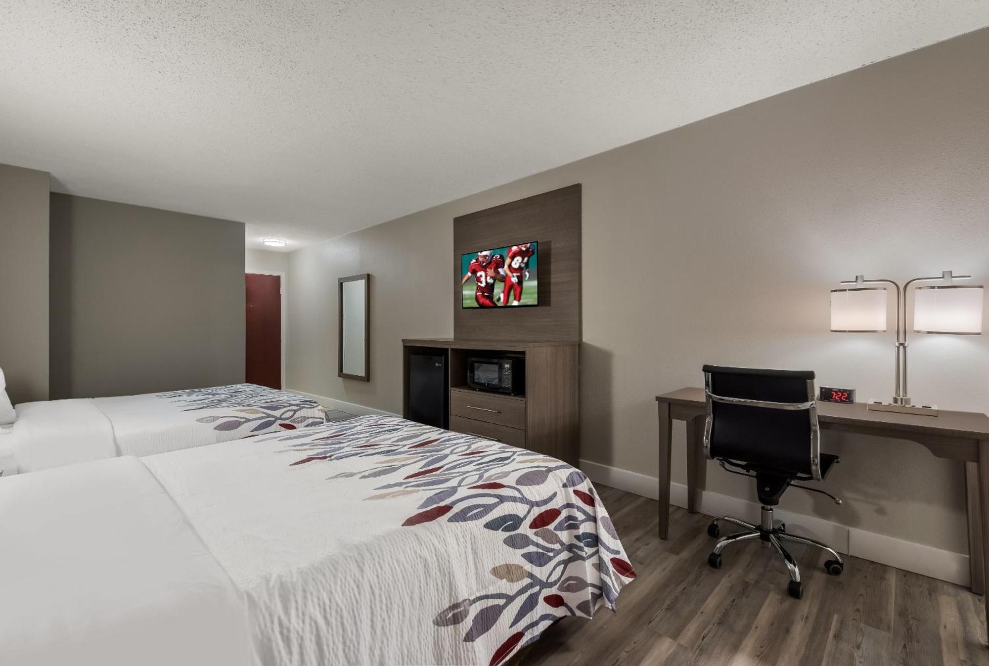Hotel Red Roof & Vineland -